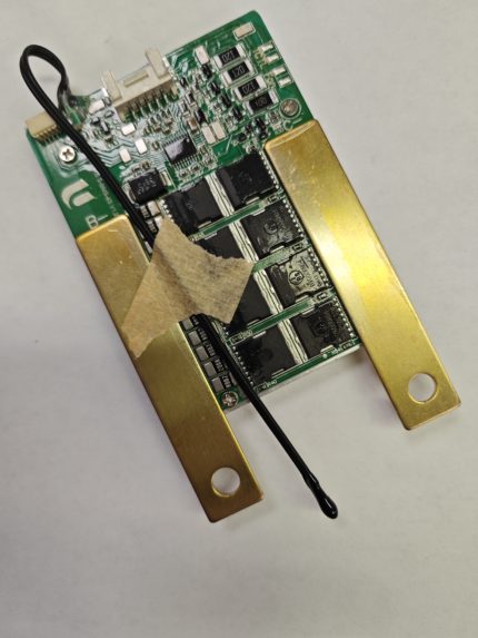 Плата BMS 4S 300A 12.8в LiFePo4 (Hiboost)